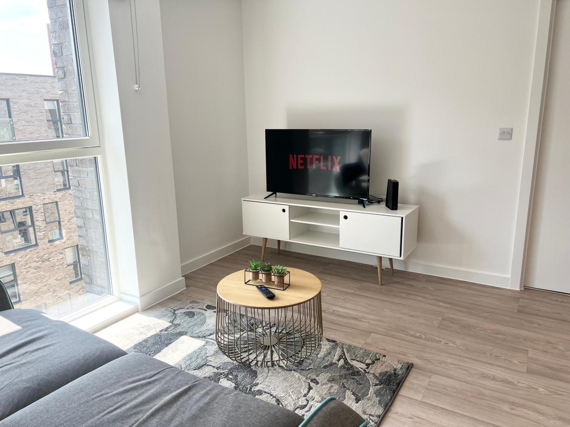 Lovely 2 Bedroom Apartment Манчестер Екстер'єр фото