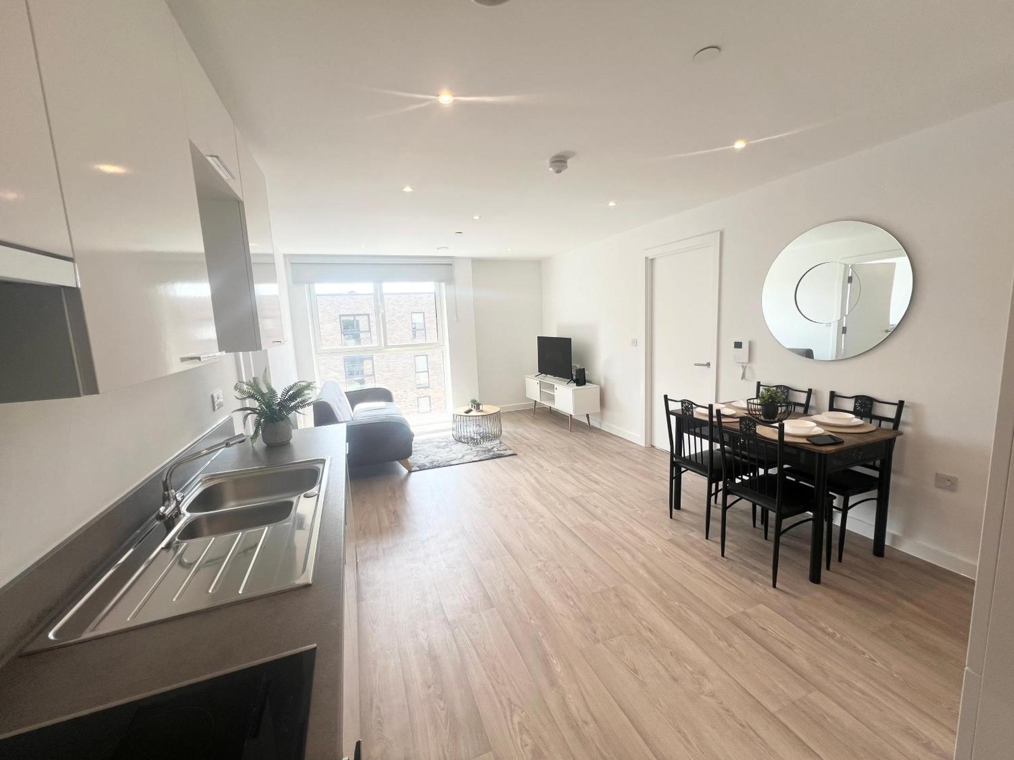 Lovely 2 Bedroom Apartment Манчестер Екстер'єр фото